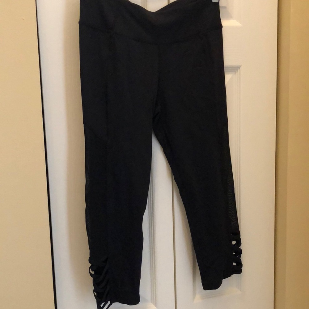 Betsey Johnson 💕 Give Love Get Love mesh, criss cross detail ankle joggers